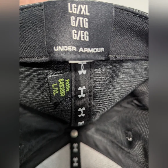 Under Armour Men's Heathered Flexfit Hat - Picture 5 of 6